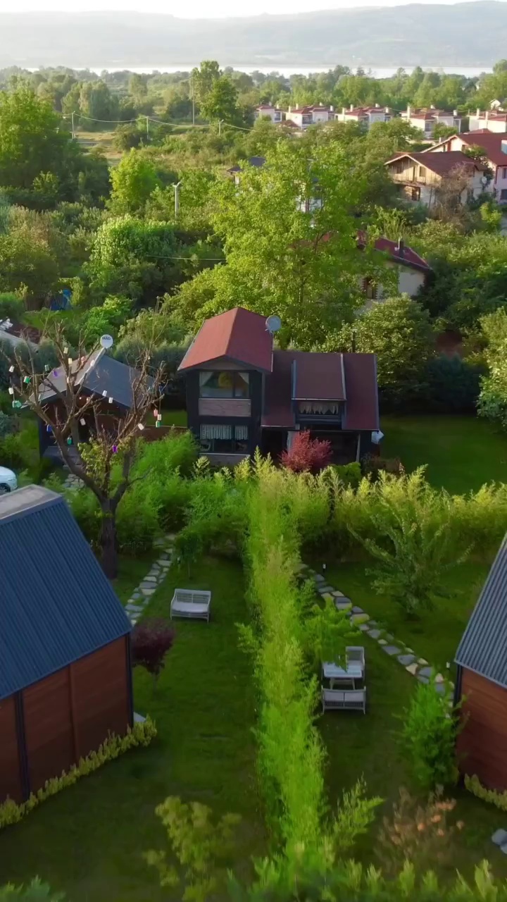 Lodetto Mega Bungalov