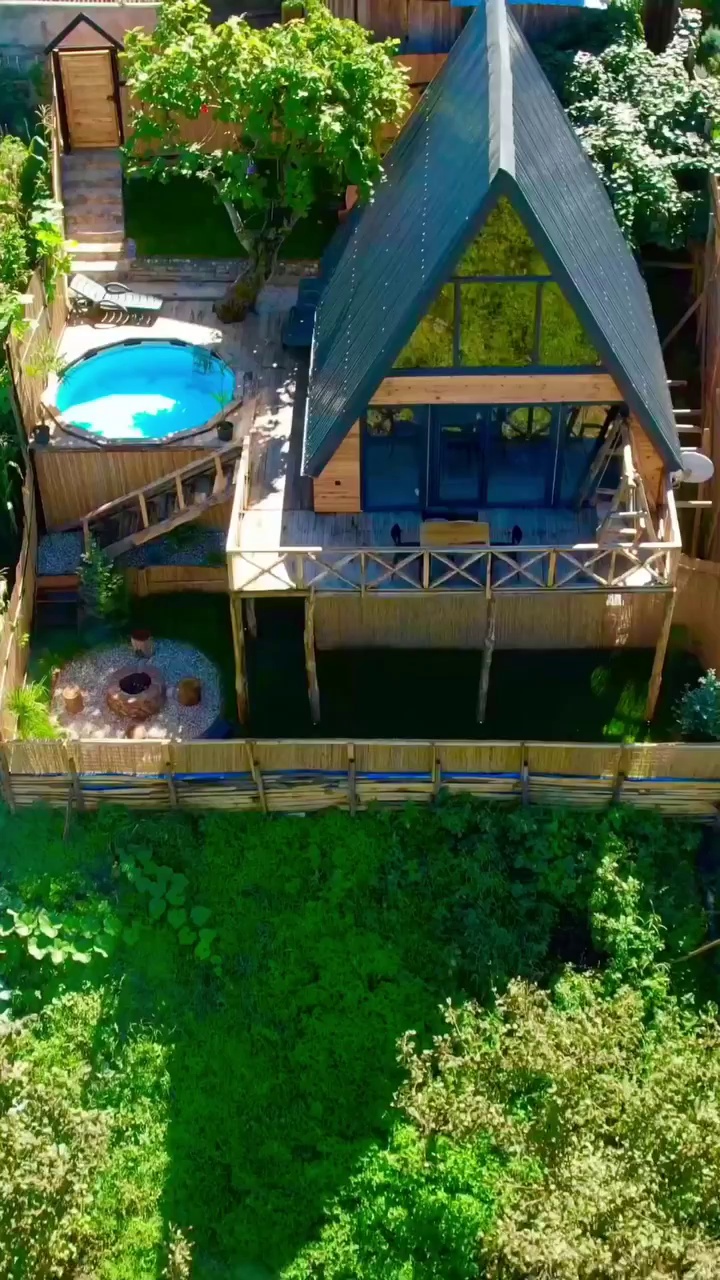 Yellow Lake Bungalov